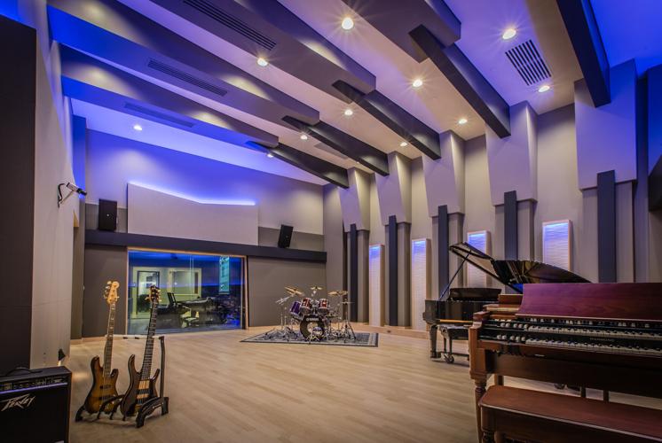 Clear Lake's Renovo makes moves with 'Field of Dreams'