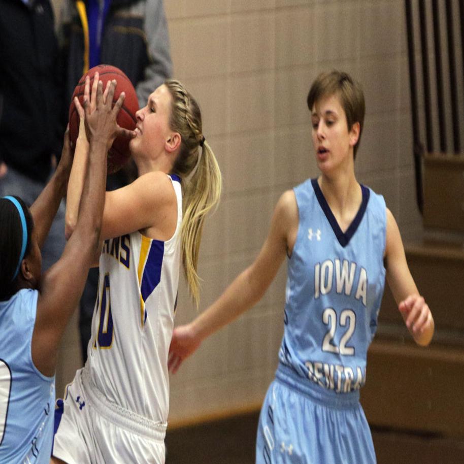 Iowa Central Hands Struggling Niacc Fourth Loss In A Row North
