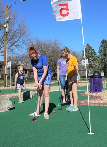 Lake Mills opens 18-hole mini golf course for free public use, donations  welcome
