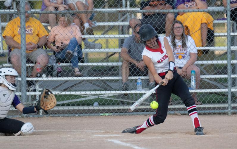 Evans dominates on both sides to lead Riverhawks to win