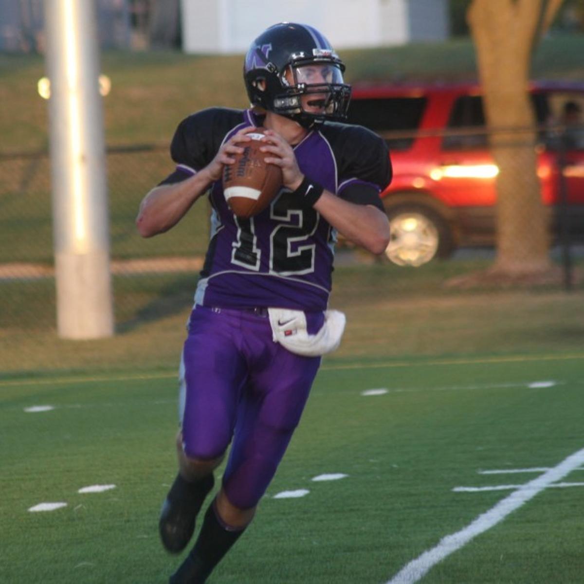William Penn Stops Waldorf Football Team Forest City Summit