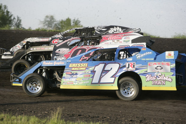 Hughes wears out himself, track to win USMTS stop