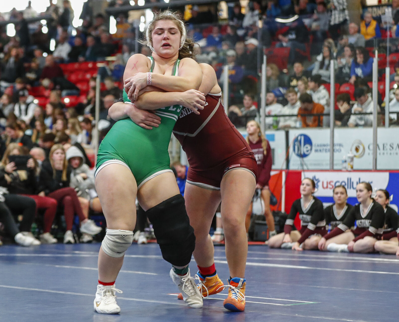High School wrestling Osage overcomes surprising losses, go 3-0 at Battle of Waterloo pic