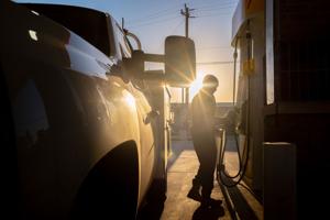 $4-a-gallon gas could return in US as soon as May, projections show.