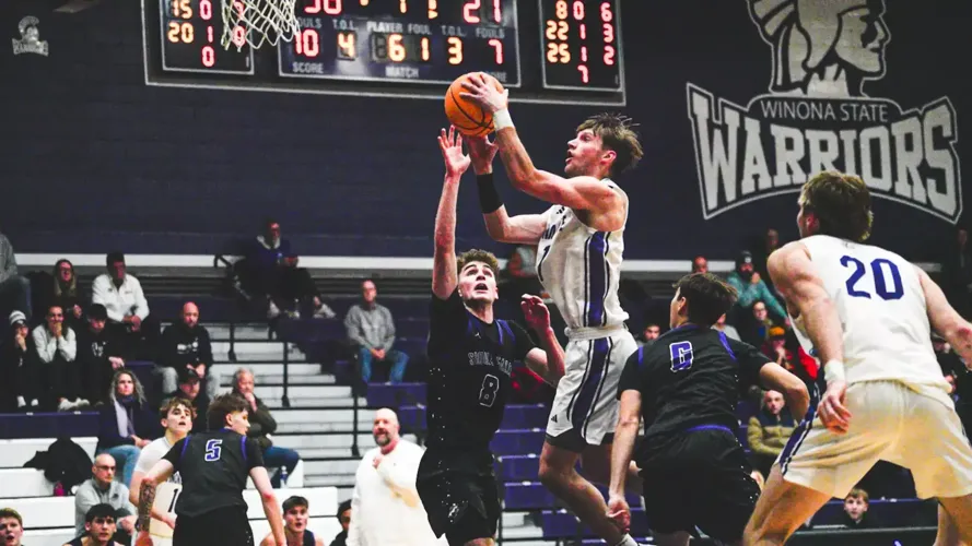 Winona State Men’s Basketball Looks to Turn Experience Into Success in 2026-27
