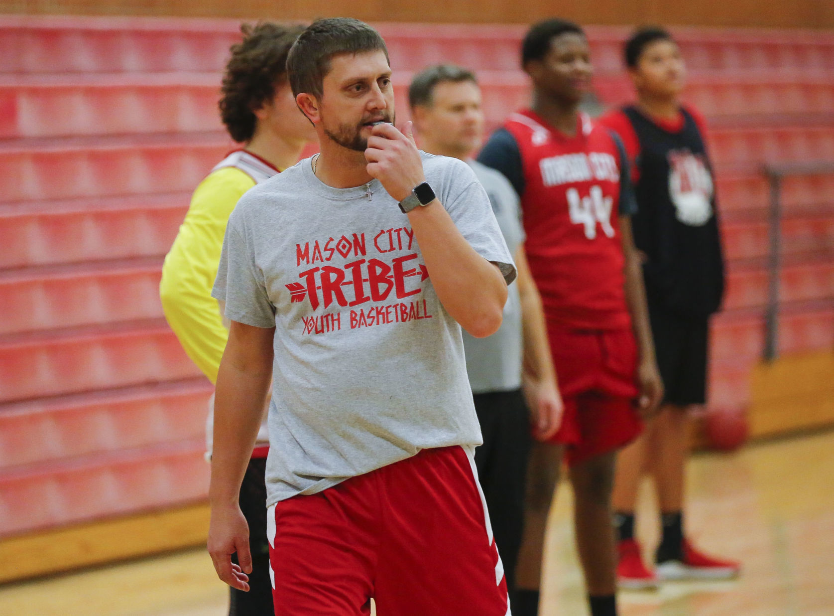 Returning veterans give boost to Mason City basketball team