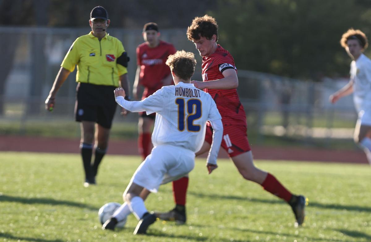 Mason City boys soccer vs Humboldt 04-29-21-Lensing.jpg