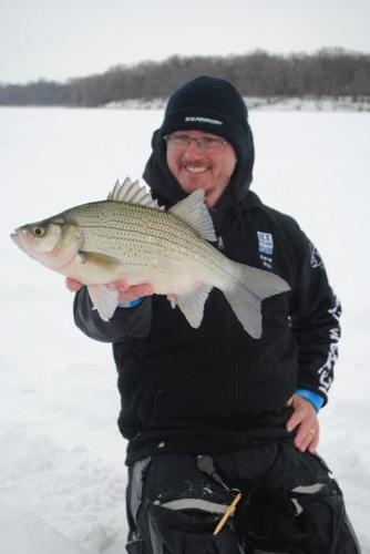 Jensen's Fishing the Midwest: Two Midwest ice fishing hot spots