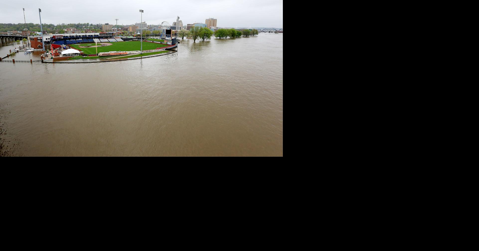 Flood or not, River Bandits are ready to play