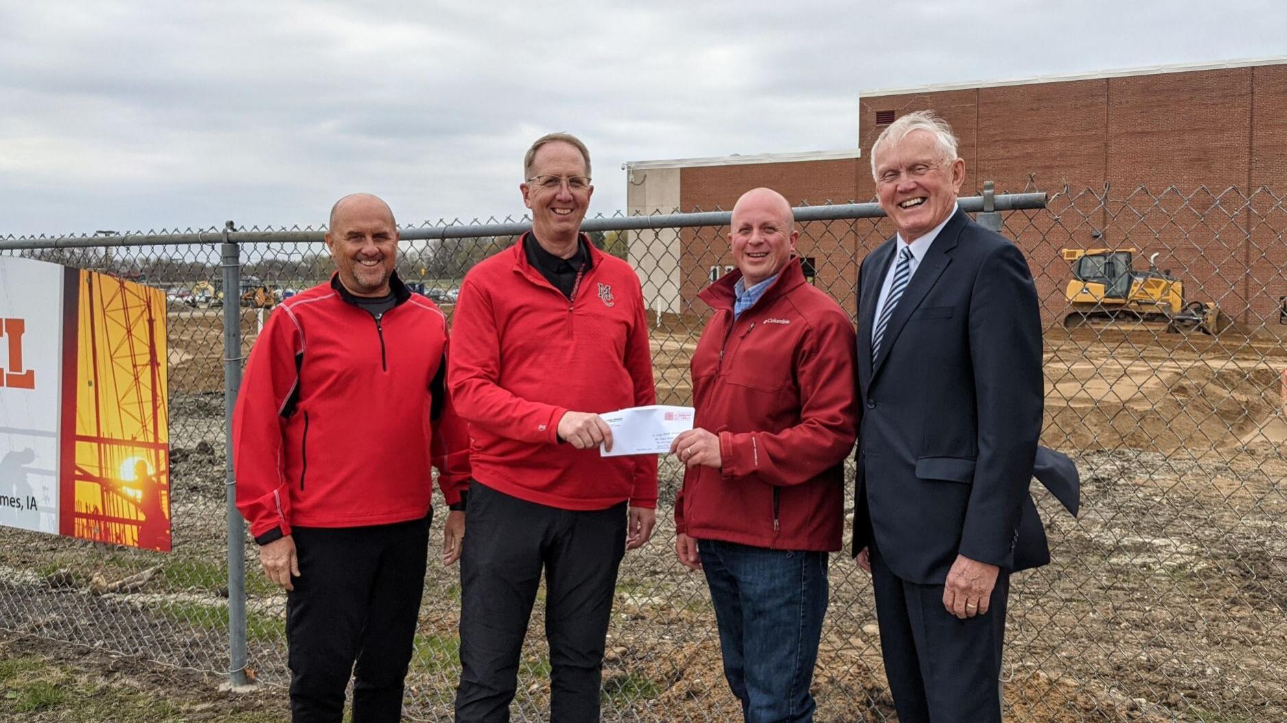 Mason City High School fieldhouse project is looking for sponsors - Vimarsana News