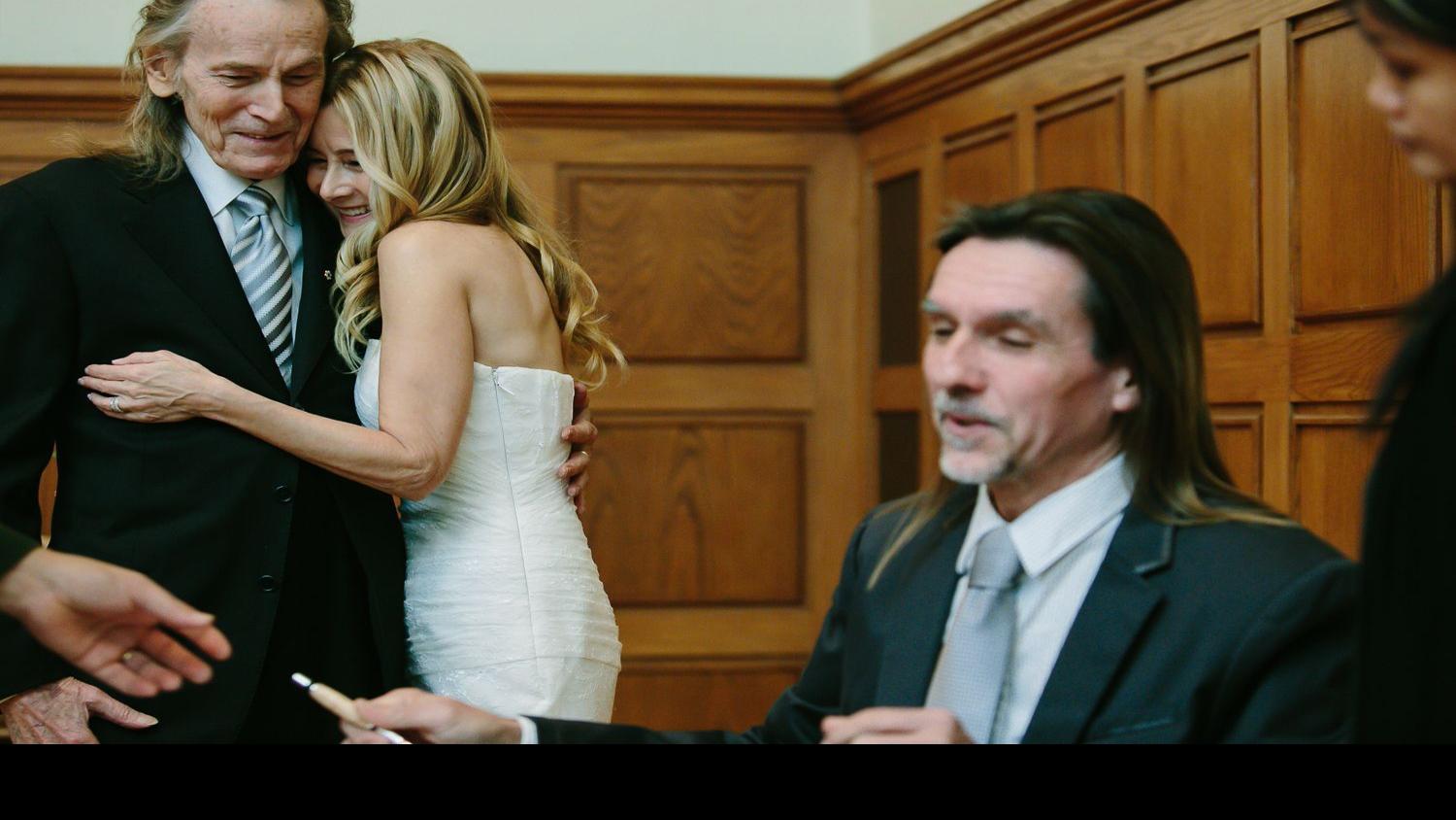 Kim Hasse And Gordon Lightfoot Celebrations Globegazette Com