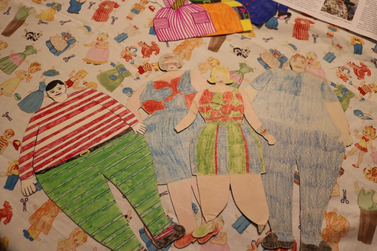 Barb Ruiter S Lifetime Of Paper Dolls News Globegazette Com