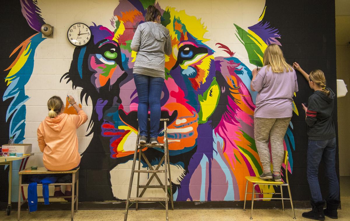 Mural Roars To Life At Clear Lake Middle School Mason City