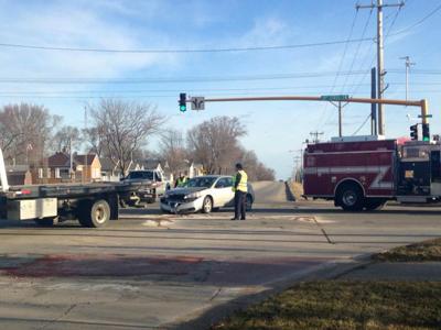 crash mason city hurt released hospital update woman globegazette southwest crews taft 19th avenue clear morning monday scene street work