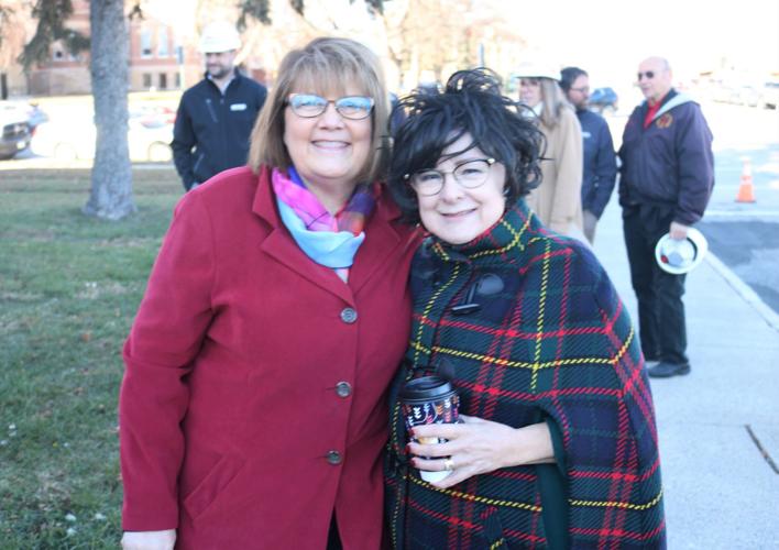 Beth Bilyeu and Debi Durham, IEDA and Iowa Finance Authority Director.JPG