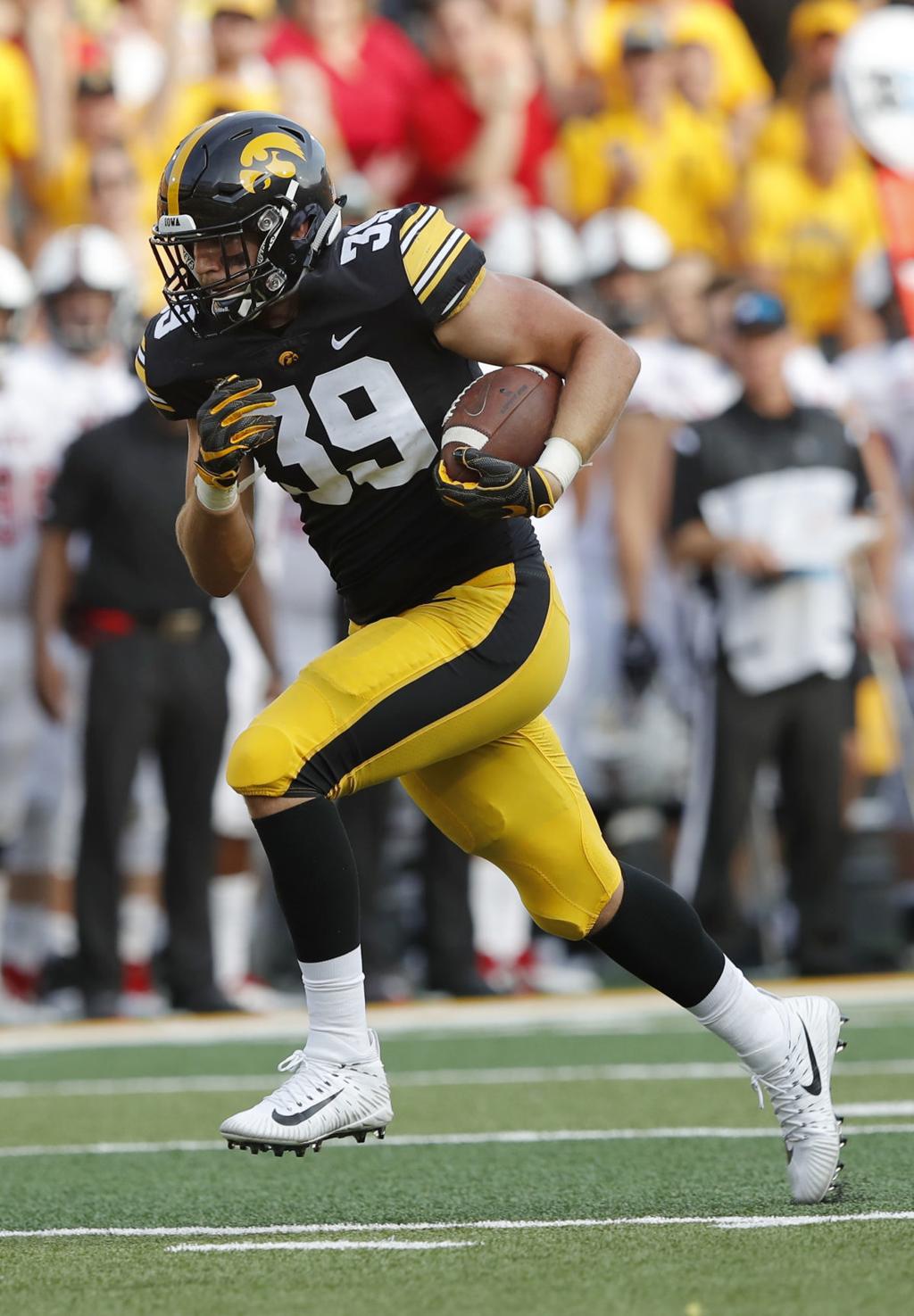 Iowa Football Progressing At Tight End Position North Iowa