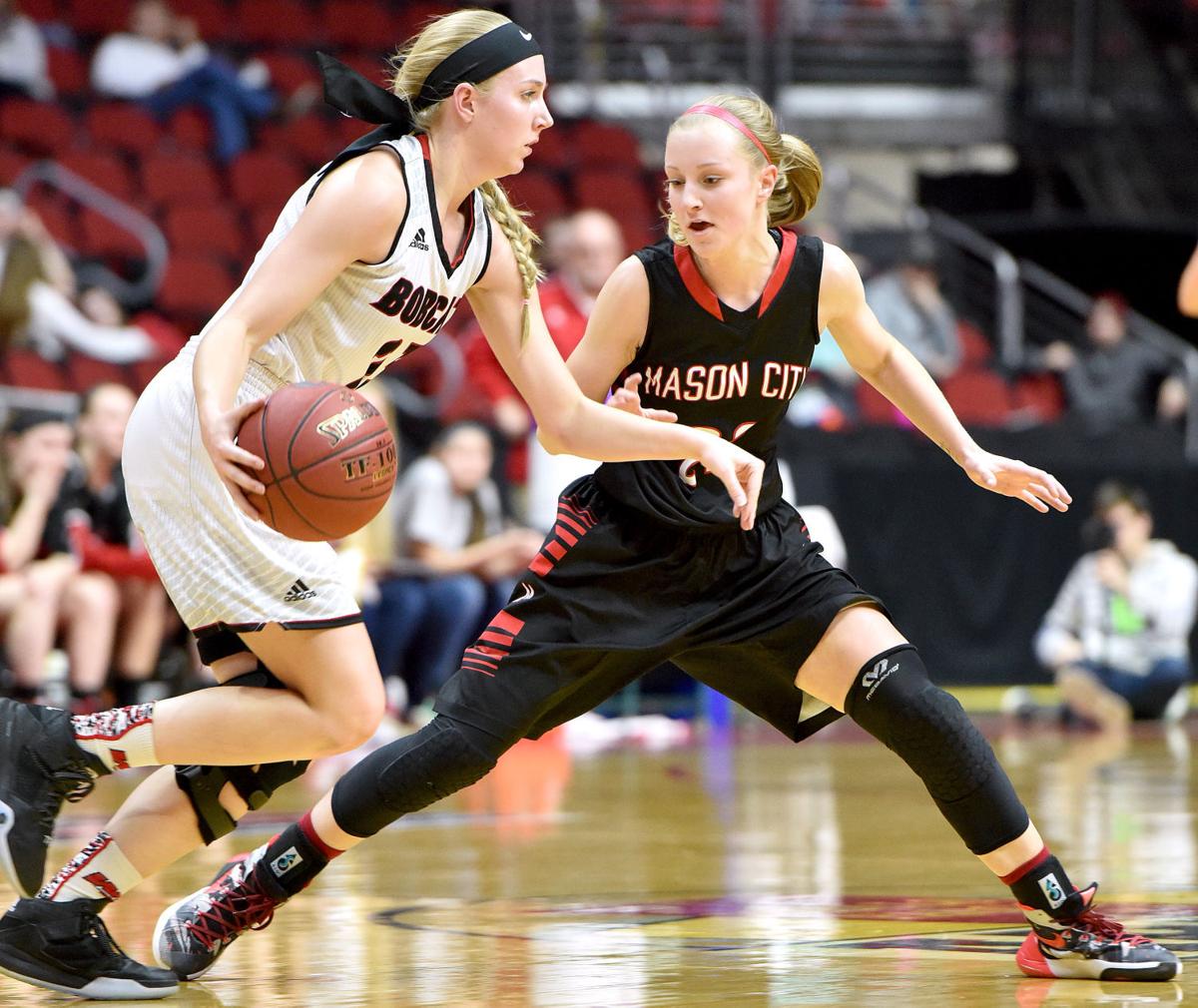 No 9 Mason City Upsets Top Ranked Western Dubuque 47 39 To Reach