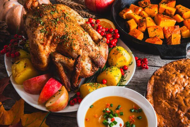 Four Ways To Save Money On Thanksgiving Dinner