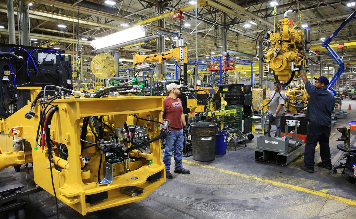 Buyers take an exclusive tour inside a John Deere factory in Iowa (with