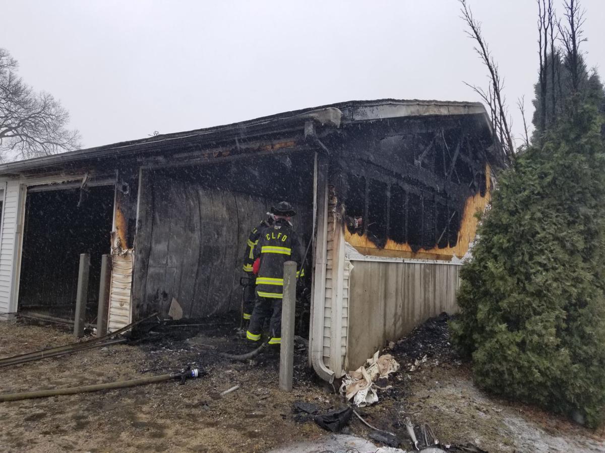 Fire causes 25K in damage to Outing Club garages in Clear Lake Mason