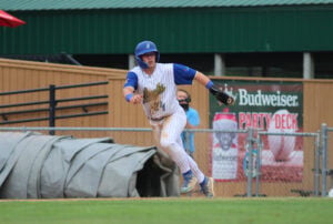 Waterloo Topples La Crosse, 10-2, in Home Finale