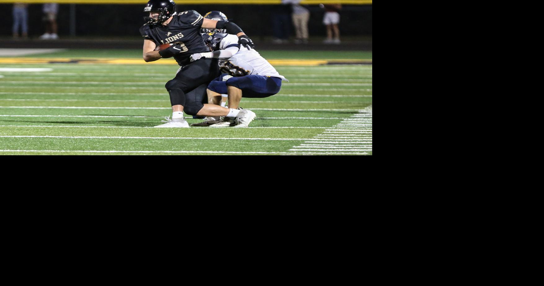 Clear Lake's Andrew Formanek commits to play football at Iowa State University