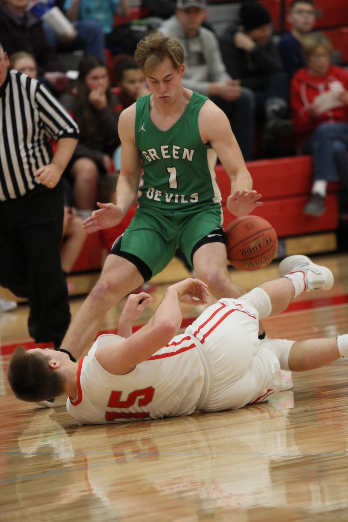 St. Ansgar boys basketball falls to West Fork, NashuaPlainfield