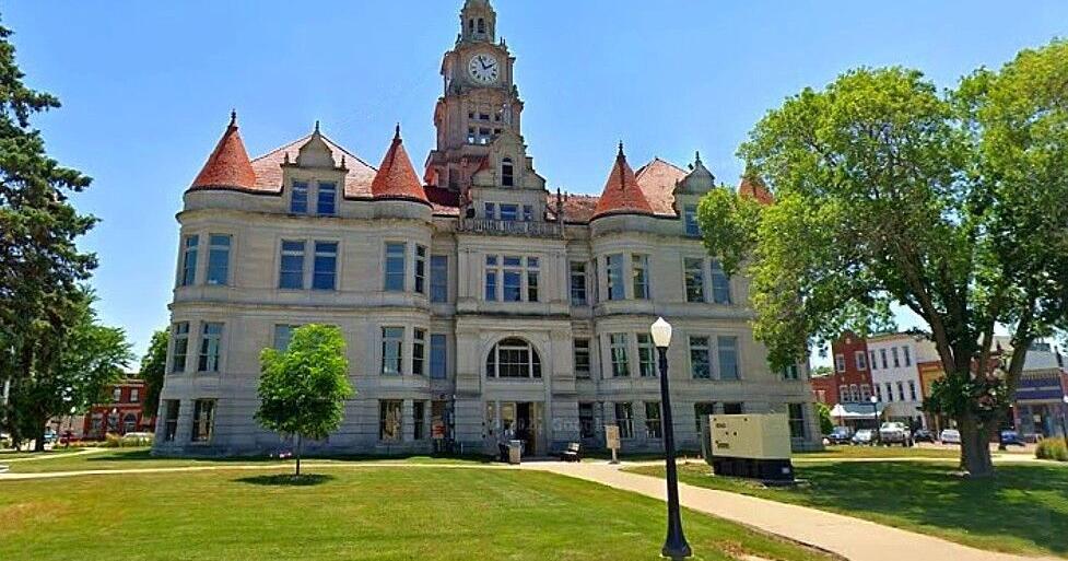 Lawsuit over 'authorized' courthouse burglary bounces back to state court - Vimarsana News