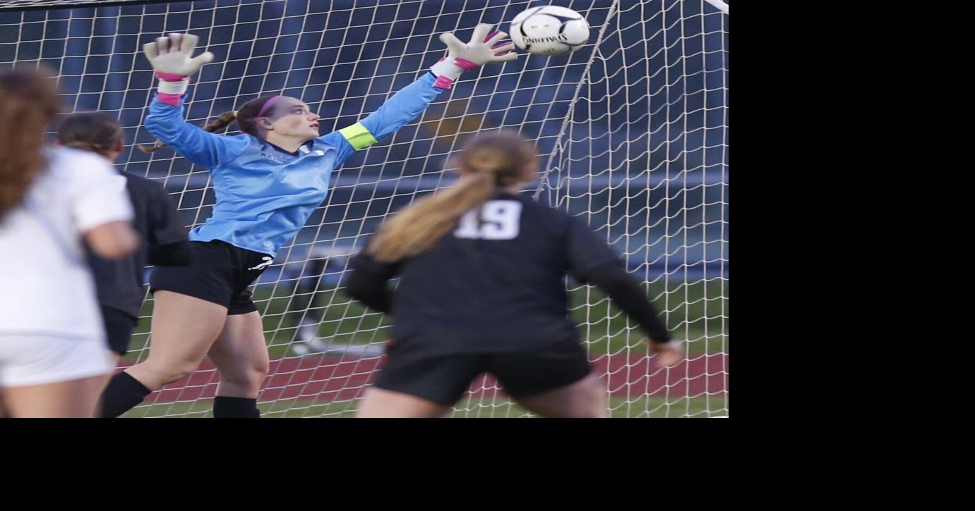 High School Girls' Soccer: Sewell, Mason City bring defensive emphasis to team