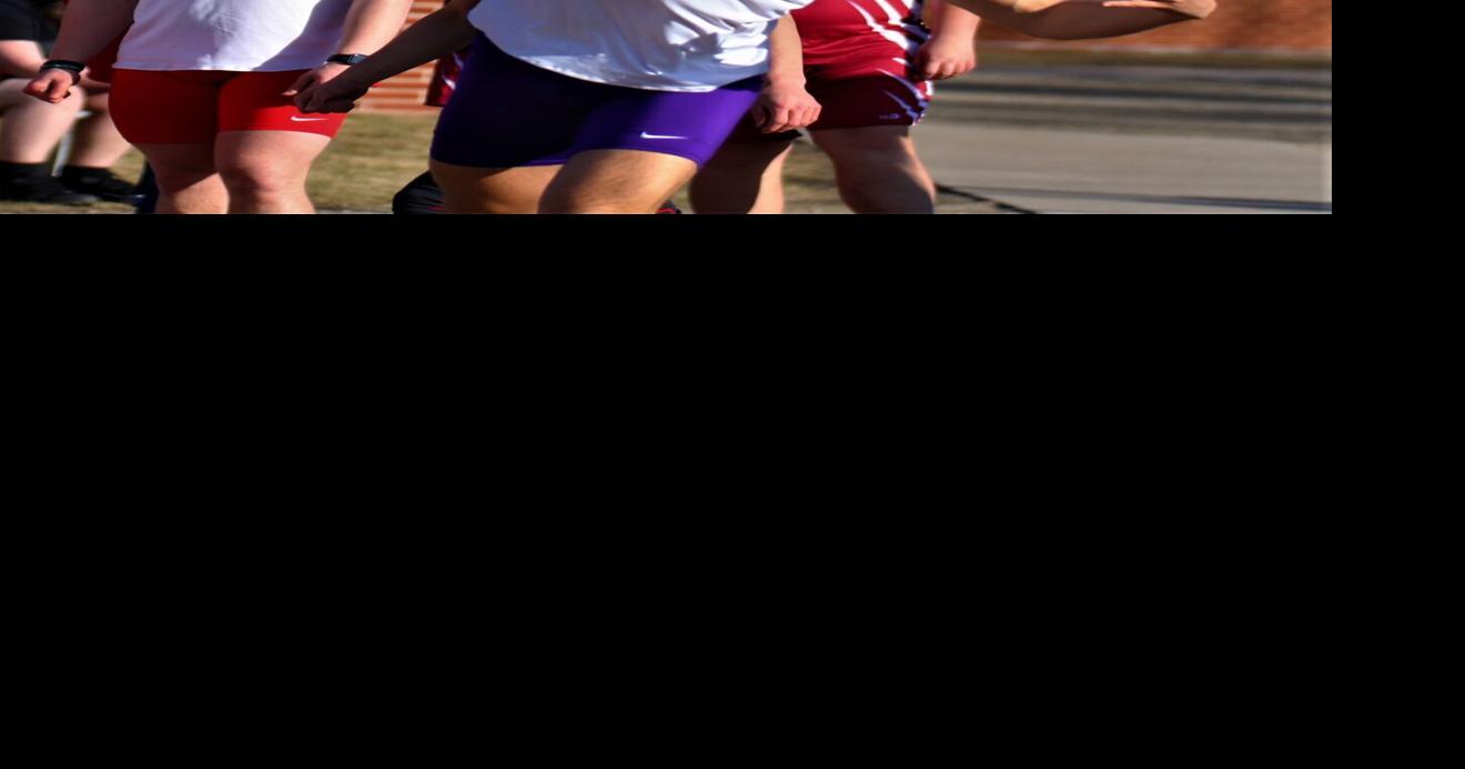 Throwing events, depth push Bulldogs to Sanger Relays win