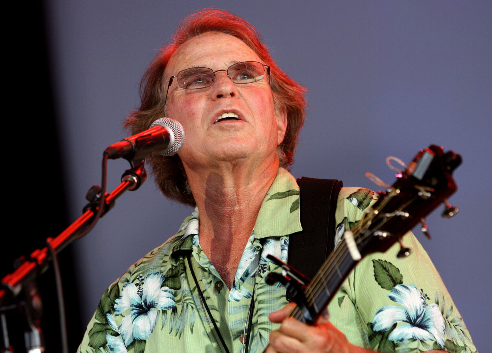1960s hippie rock star 'Country' Joe McDonald dies at 84