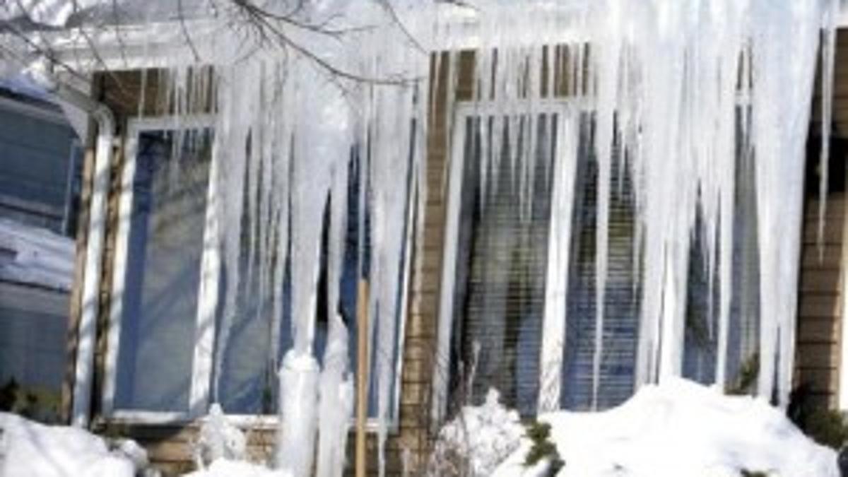 Leave Those Icicles Alone Unless You Have Water Problems Mason City North Iowa Globegazette Com