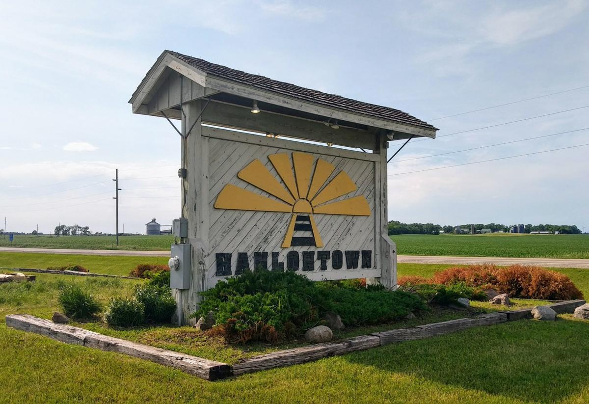 Hanlontown celebrates summer solstice with annual Sundown Hoedown