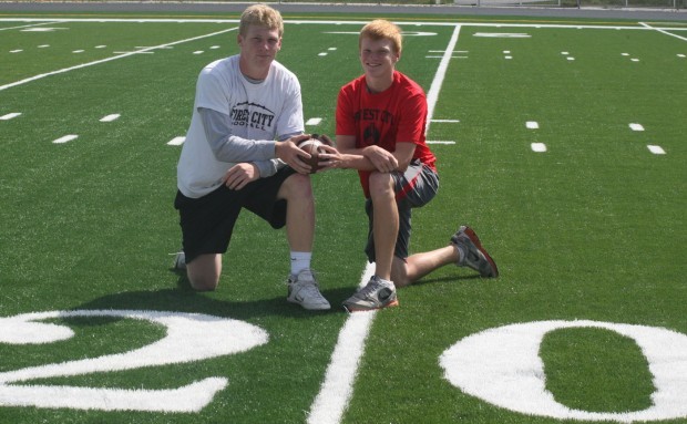Thompsons compete for starting quarterback position