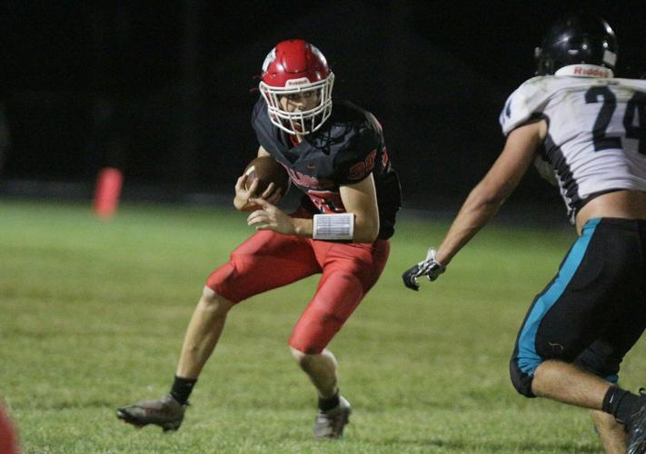 HamptonDumontCAL football upsets 2A No. 8 Southeast Valley in