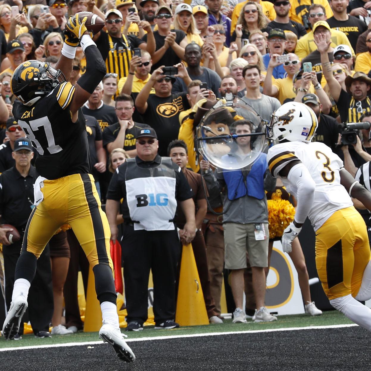 Noah Fant Taking Athleticism To New Heights North Iowa