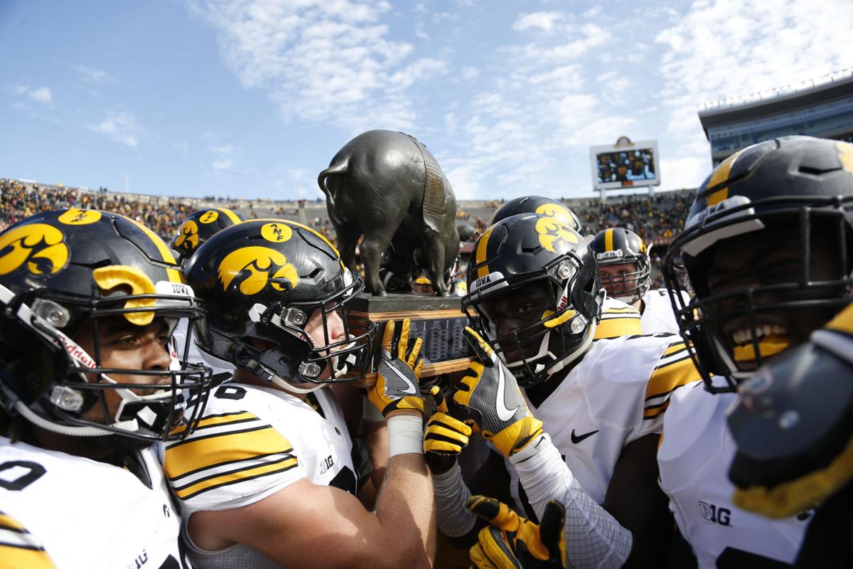 Iowa Minnesota Prepare To Battle For Floyd Of Rosedale North