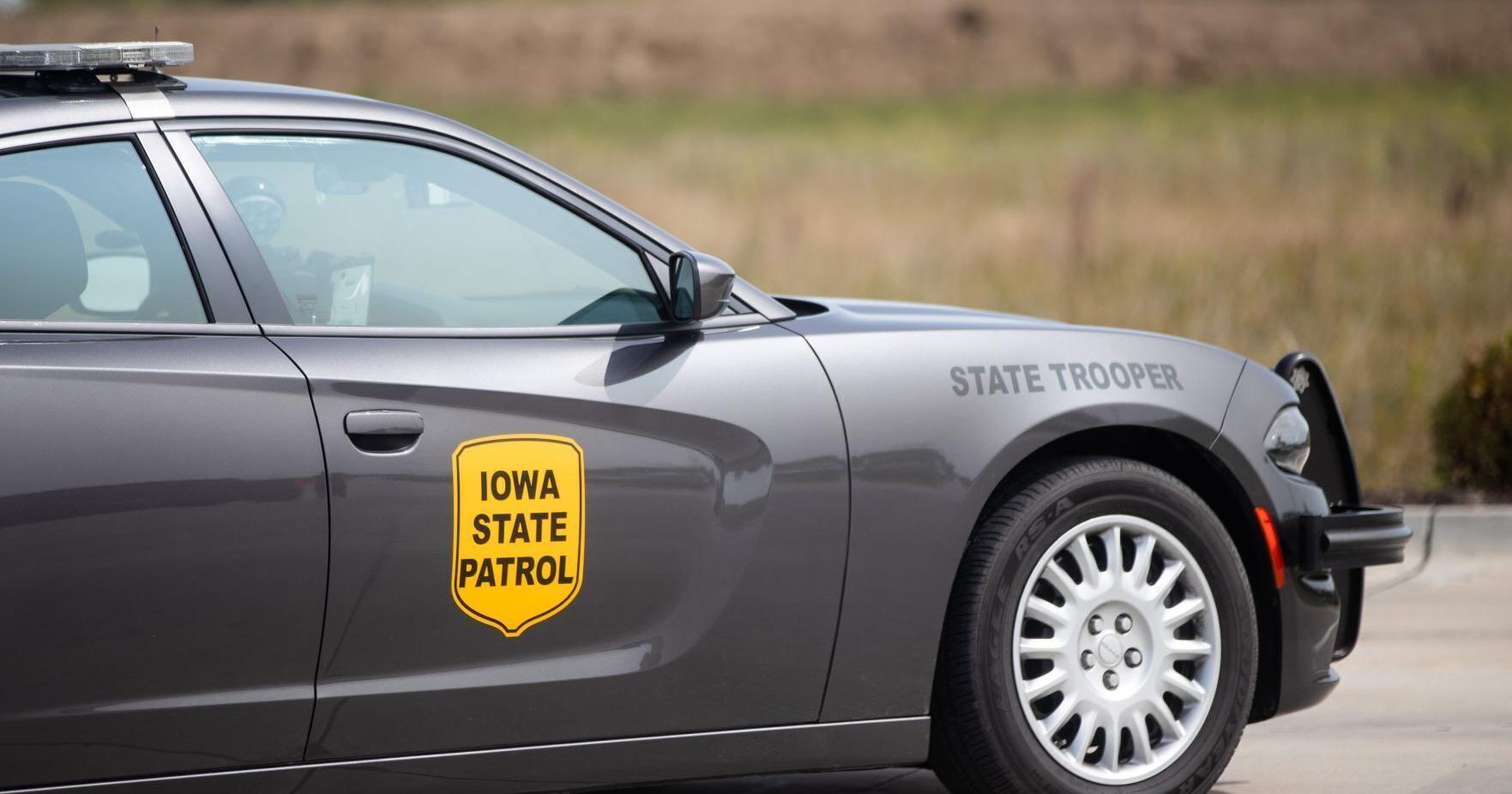 One dead, two critically injured in SW Iowa motorcycle crash - Vimarsana News
