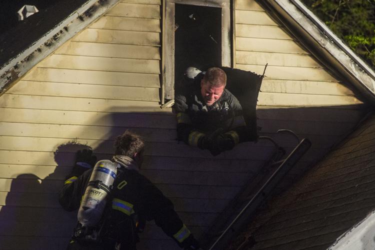Clear Lake summer home sustains 100K in damage after lightning strike sparks fire (with video)
