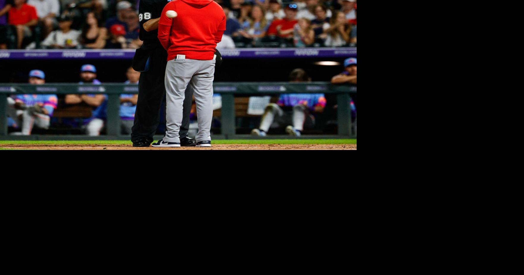 Umpire Doug Eddings apologizes to Hancel Rincon for taking issue with hat