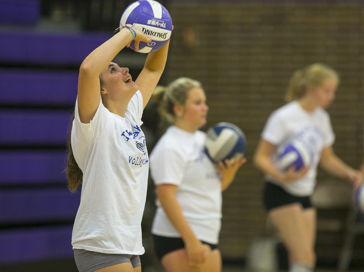 Lake Mills volleyball continues to improve in sweep of GarnerHayfield