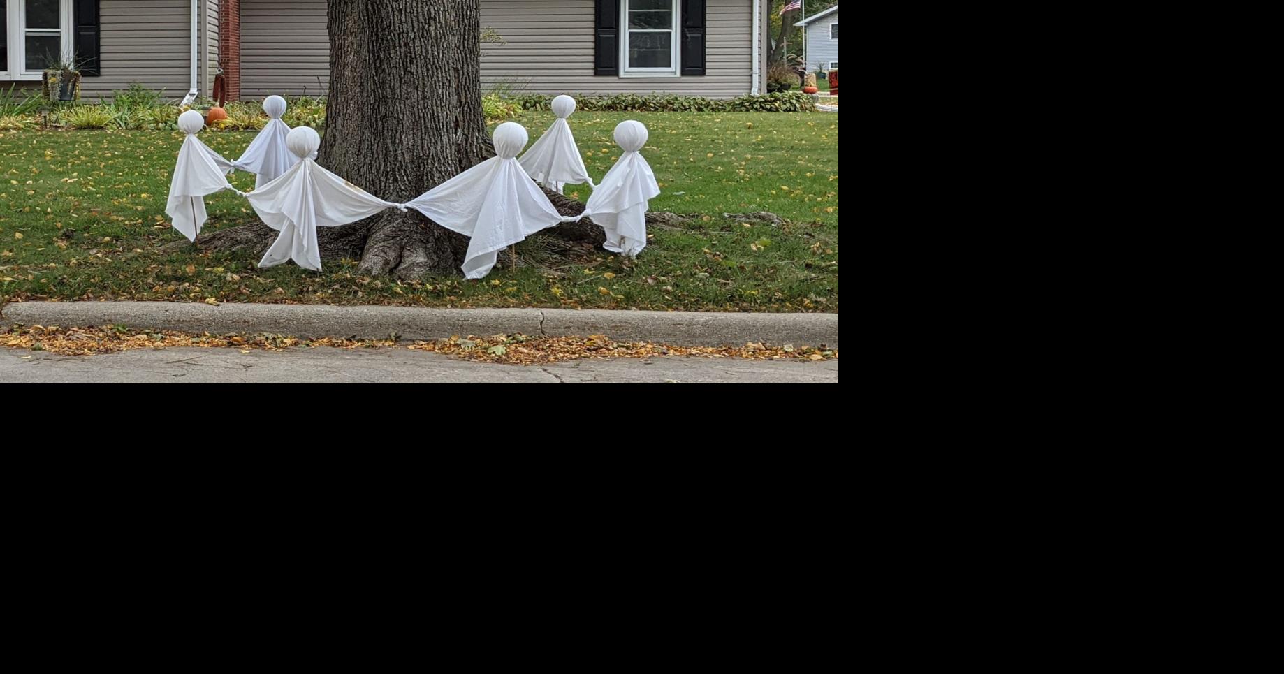 Decorations from cute to creepy: North Iowans show off their Halloween ...