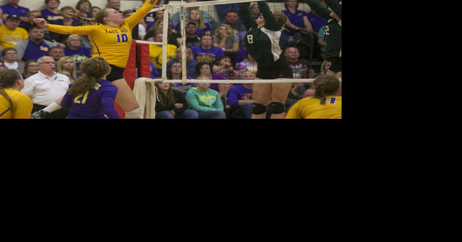 Lake Mills volleyball standout Groe signs with Wartburg