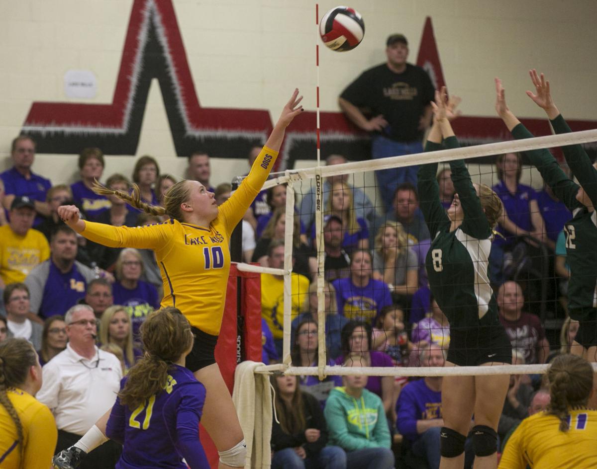 Lake Mills volleyball standout Groe signs with Wartburg
