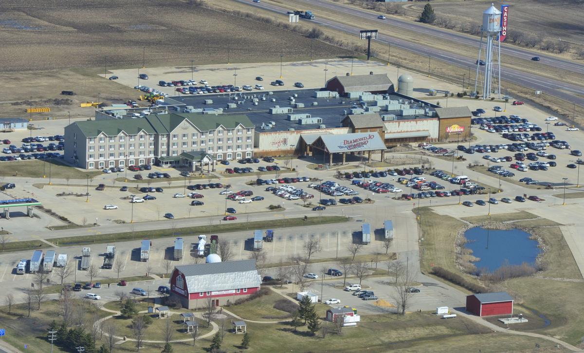 Iowa casino revenue shows modest growth; Diamond Jo in Northwood