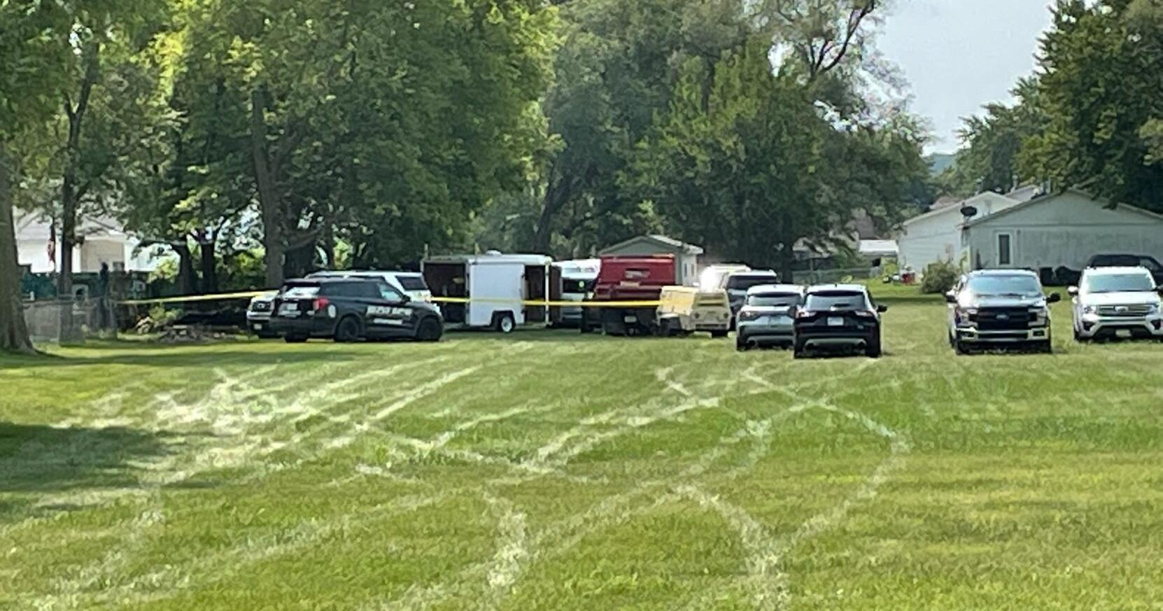 Waiting for answers: Family of Trudy Appleby watch police dig up yard in Colona - Vimarsana News
