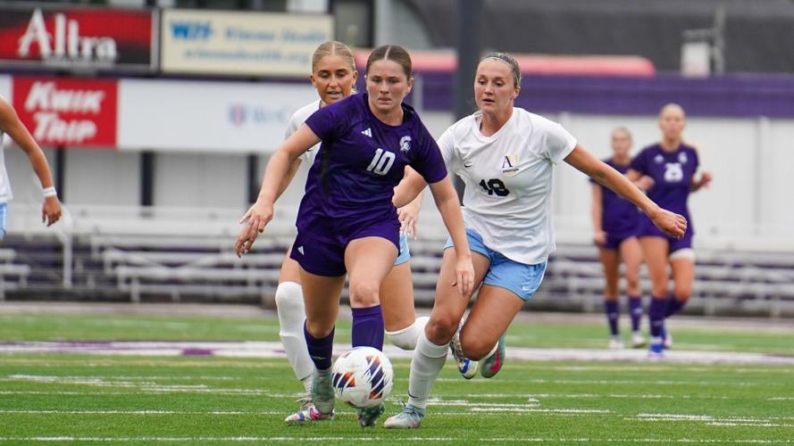Warriors Fall to Augustana 2-1