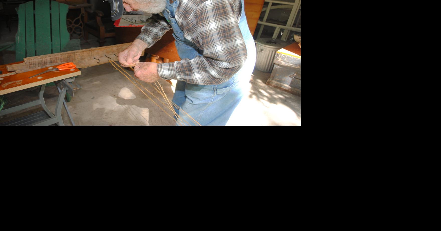 Craft in twine: Klemme man makes rope by hand