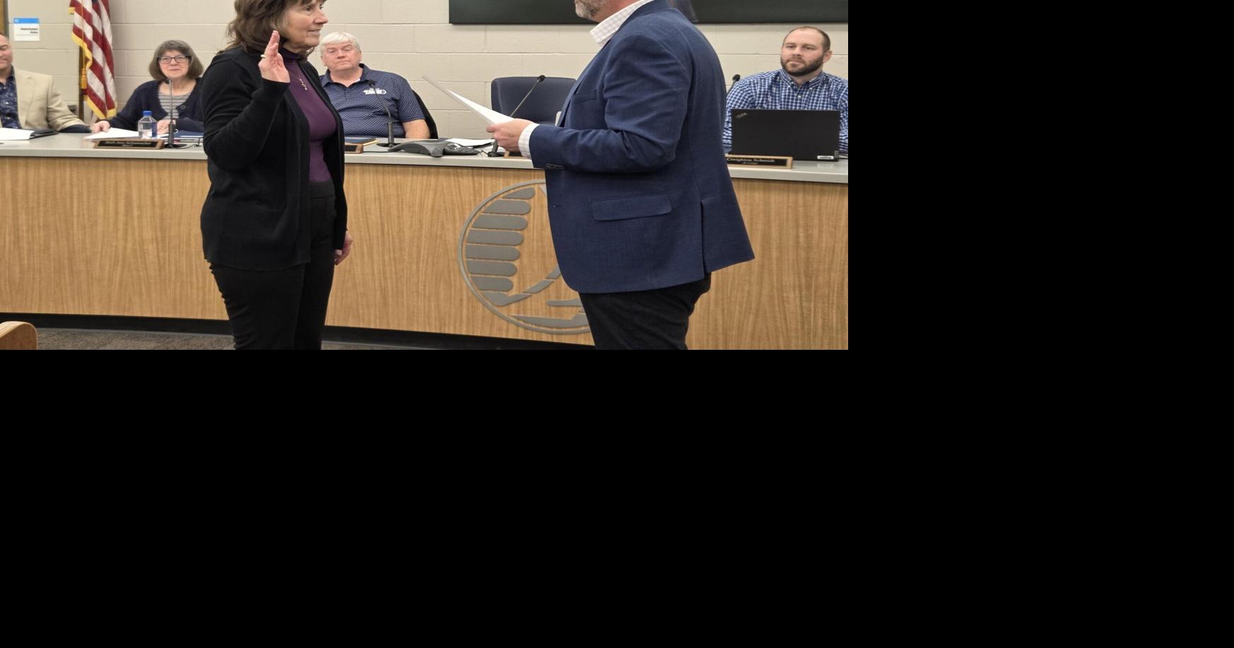 New member of Clear Lake City Council sworn in on Tuesday