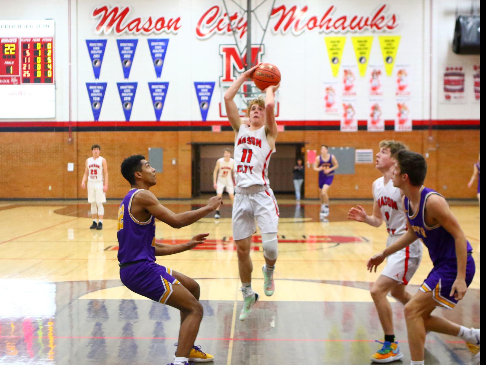 Area Roundup Miner Erupts For 33 Points Against Marshalltown